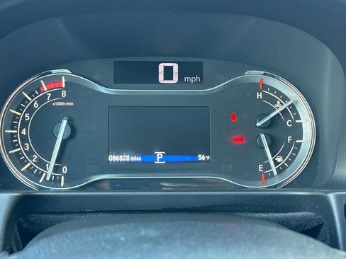 Used 2016 Honda Pilot Touring image 18