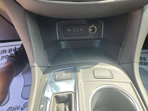 Used 2024 Chevrolet Equinox LT image 35