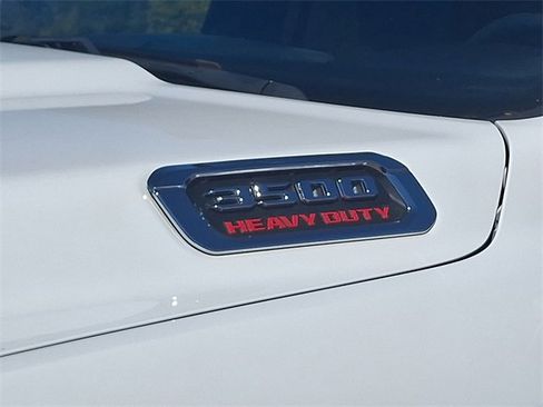 Used 2023 RAM 3500 Tradesman w/ Chrome Appearance Group image 32