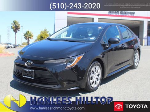 Certified 2024 Toyota Corolla LE FWD image 3