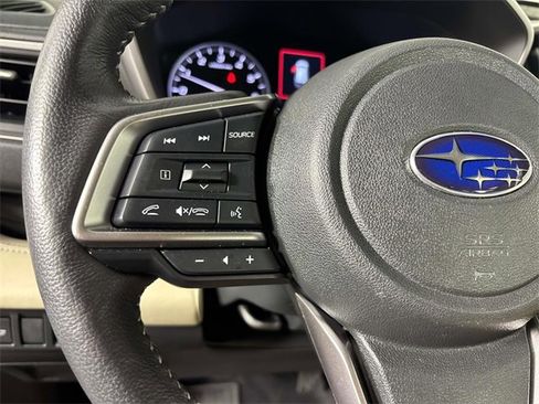 Used 2024 Subaru Ascent Limited image 18