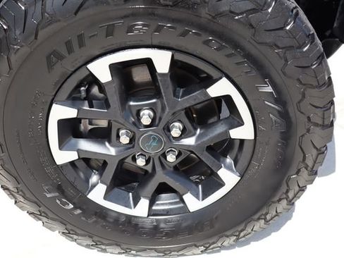 Used 2024 Jeep Wrangler Unlimited Rubicon 4xe AWD/4WD image 51