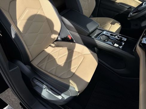 New 2026 Volkswagen Atlas Cross Sport SE AWD/4WD image 27