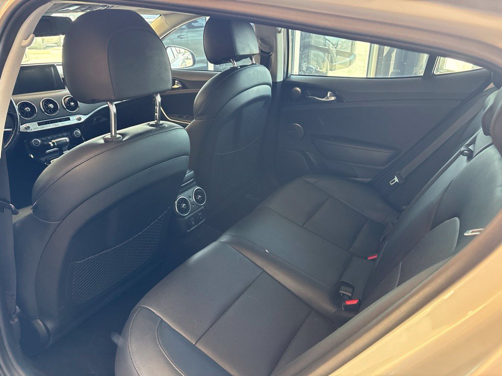 Used 2018 Kia Stinger Premium AWD/4WD image 17
