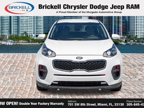 Used 2017 Kia Sportage LX FWD image 2