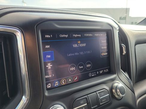 Used 2021 GMC Sierra 1500 AT4 w/ AT4 Preferred Package AWD/4WD image 19