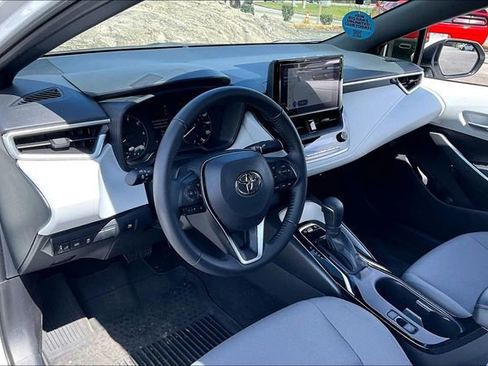 Used 2025 Toyota Corolla SE FWD image 14