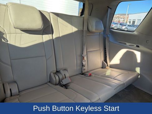 Used 2016 GMC Yukon Denali w/ Open Road Package image 28