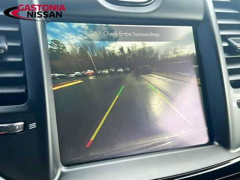 Used 2023 Chrysler 300 S image 18