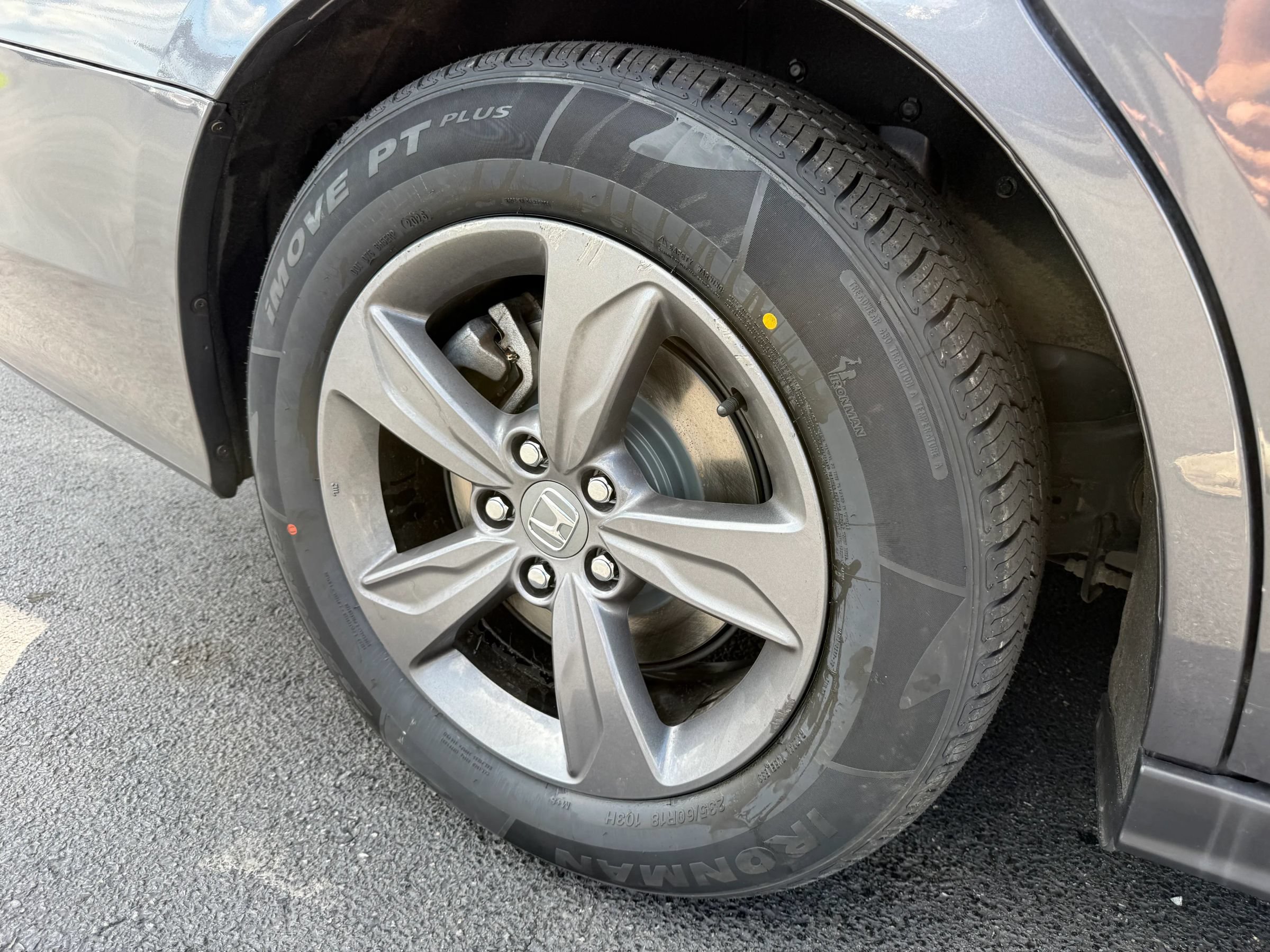 Used 2023 Honda Odyssey EX image 17