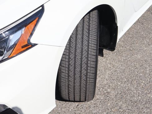 Used 2022 Nissan Altima 2.5 SR image 38