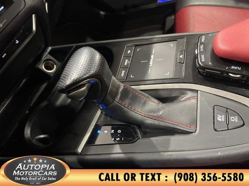 Used 2020 Lexus UX 250h F Sport image 34