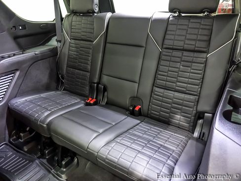 Used 2023 Cadillac Escalade Sport Platinum image 17
