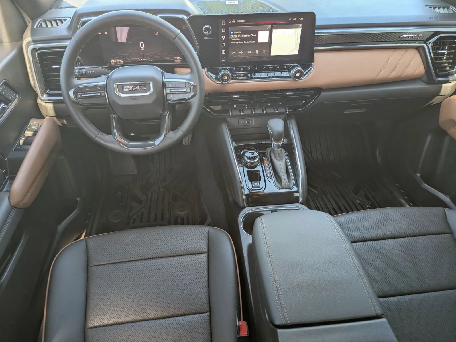 Used 2026 GMC Canyon AT4 w/ Technology Plus Package AWD/4WD image 19