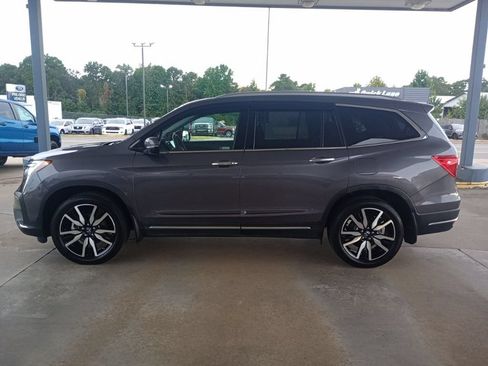Used 2022 Honda Pilot Touring image 2
