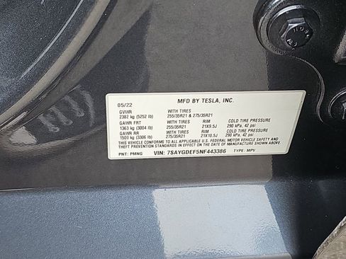 Used 2022 Tesla Model Y Performance image 39