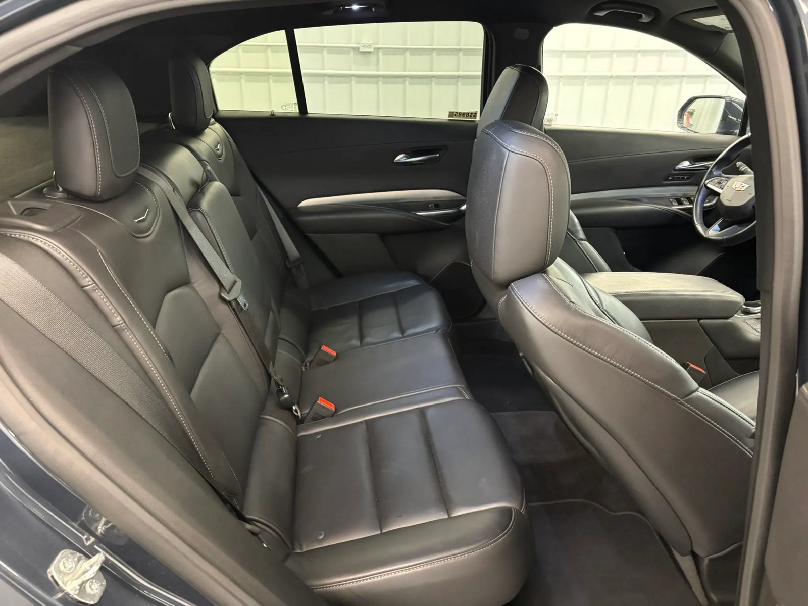 Used 2020 Cadillac XT4 Premium Luxury w/ Technology Package FWD image 33