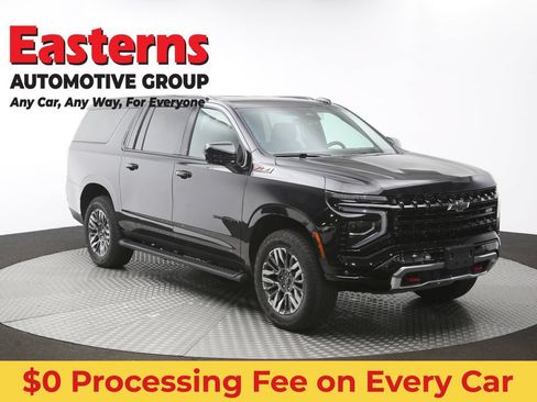 Used 2025 Chevrolet Suburban Z71 AWD/4WD image 52