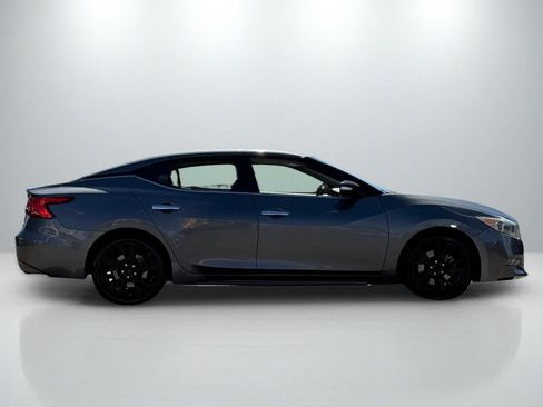 Used 2017 Nissan Maxima 3.5 SV FWD image 8