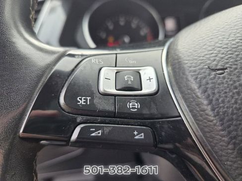 Used 2021 Volkswagen Tiguan SE FWD image 30