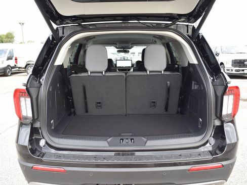 New 2026 Ford Explorer Active image 22