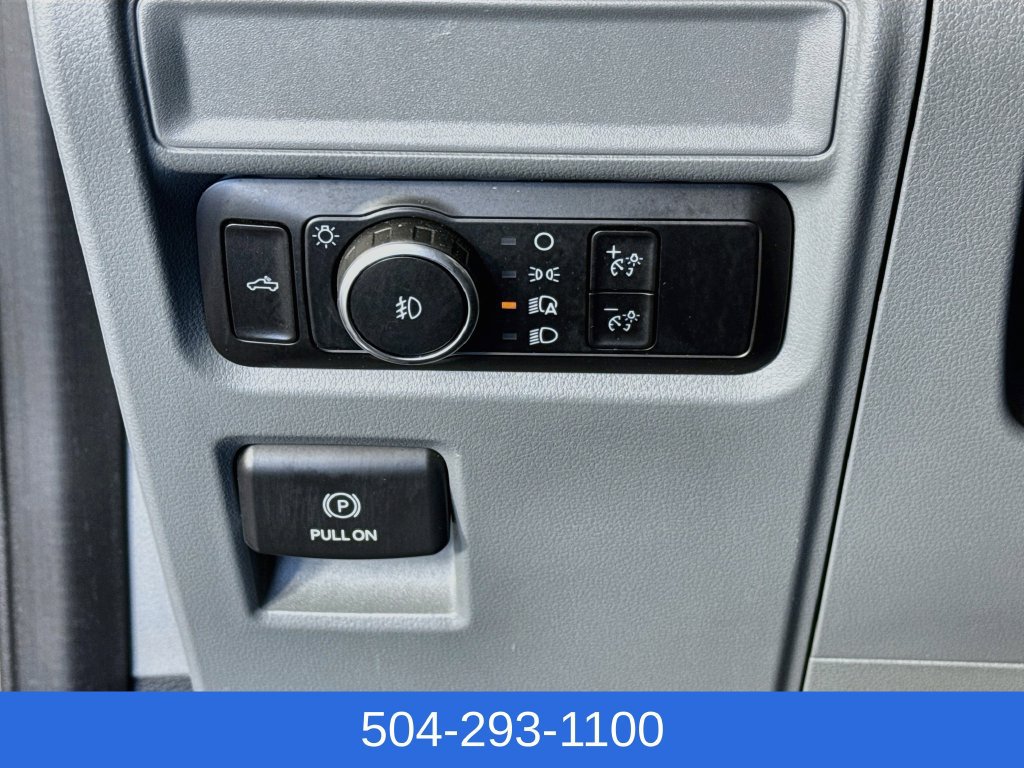 Used 2023 Ford F150 XLT AWD/4WD image 12