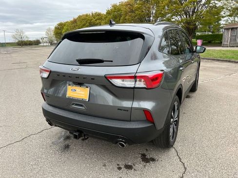 Certified 2022 Ford Escape SEL w/ SEL Stealth AWD Package image 10