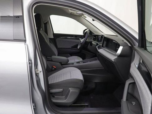 New 2025 Volkswagen Tiguan S image 18