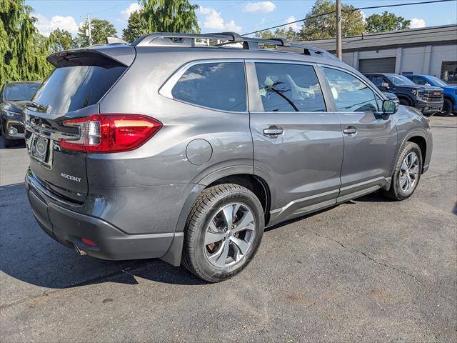 Used 2023 Subaru Ascent Premium w/ Convenience Package AWD/4WD image 5