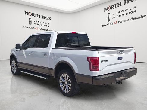 Used 2015 Ford F150 Lariat w/ Equipment Group 502A Luxury RWD image 4
