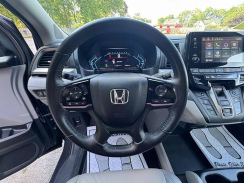 Used 2020 Honda Odyssey EX-L image 19