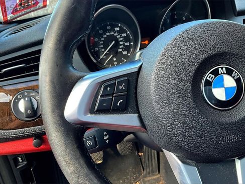 Used 2011 BMW Z4 sDrive30i w/ Premium Pkg image 14