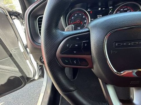 Used 2022 Dodge Charger Scat Pack RWD image 27