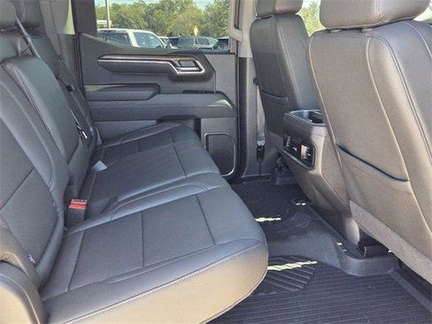 Used 2025 Chevrolet Silverado 1500 LT Trail Boss w/ Convenience Package II image 14