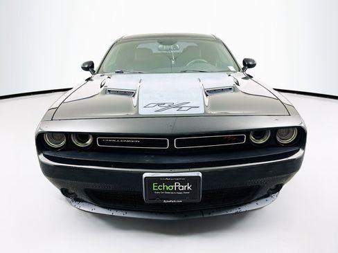 Used 2016 Dodge Challenger R/T Plus RWD image 2