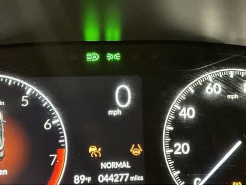 Used 2024 Honda HR-V LX image 16