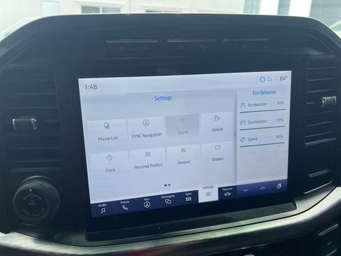 Used 2021 Ford F150 Lariat w/ Equipment Group 502A High AWD/4WD image 5