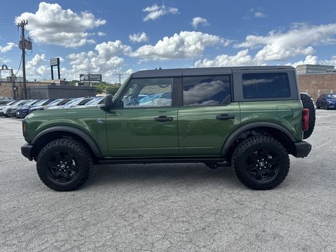 Used 2023 Ford Bronco Black Diamond AWD/4WD image 6