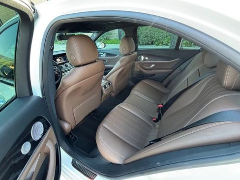 Used 2019 Mercedes-Benz E 300 w/ Premium 1 Package image 33