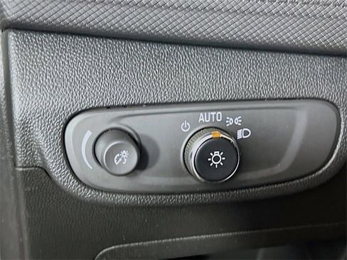 Used 2024 Chevrolet TrailBlazer LS image 12