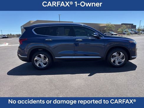 Used 2022 Hyundai Santa Fe SEL w/ Convenience Package FWD image 4