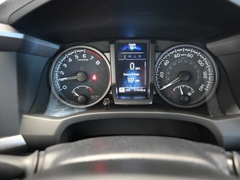 Used 2023 Toyota Tacoma TRD Off-Road image 27