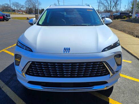 New 2026 Buick Envision Avenir image 2