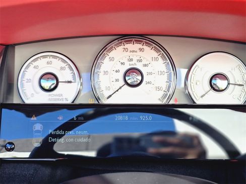 Used 2020 Rolls-Royce Dawn Base image 20