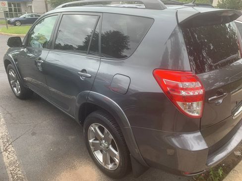 Used 2011 Toyota RAV4 Sport w/ Sport Appearance Pkg AWD/4WD image 6