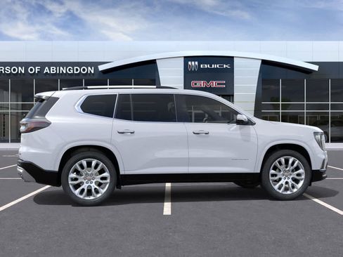 New 2026 GMC Acadia Denali w/ Super Cruise Package image 5