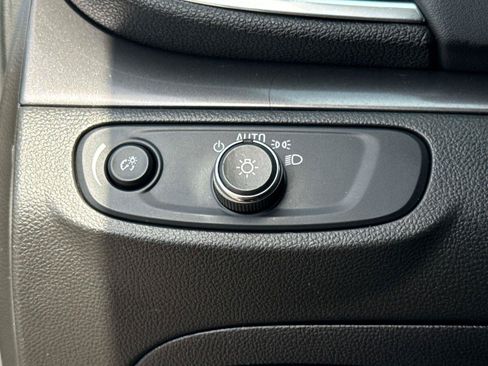 Used 2017 Buick Encore Preferred FWD image 30