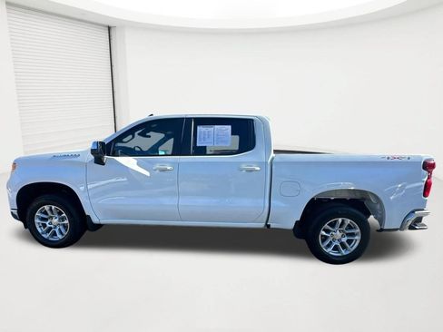 Used 2023 Chevrolet Silverado 1500 LT AWD/4WD image 8