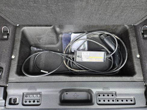 Used 2023 Jeep Wrangler Unlimited w/ Cold Weather Group image 18