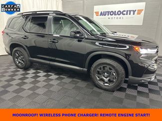 Used 2024 Honda Pilot TrailSport video 1